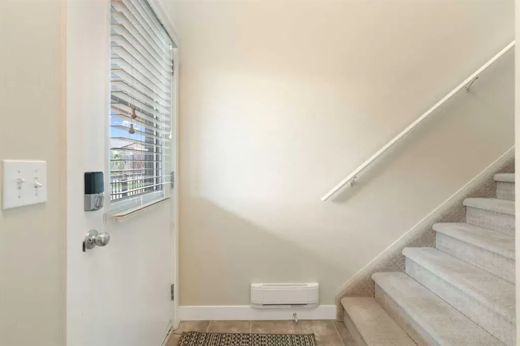 2781 Chinook Winds Drive SW, #3304