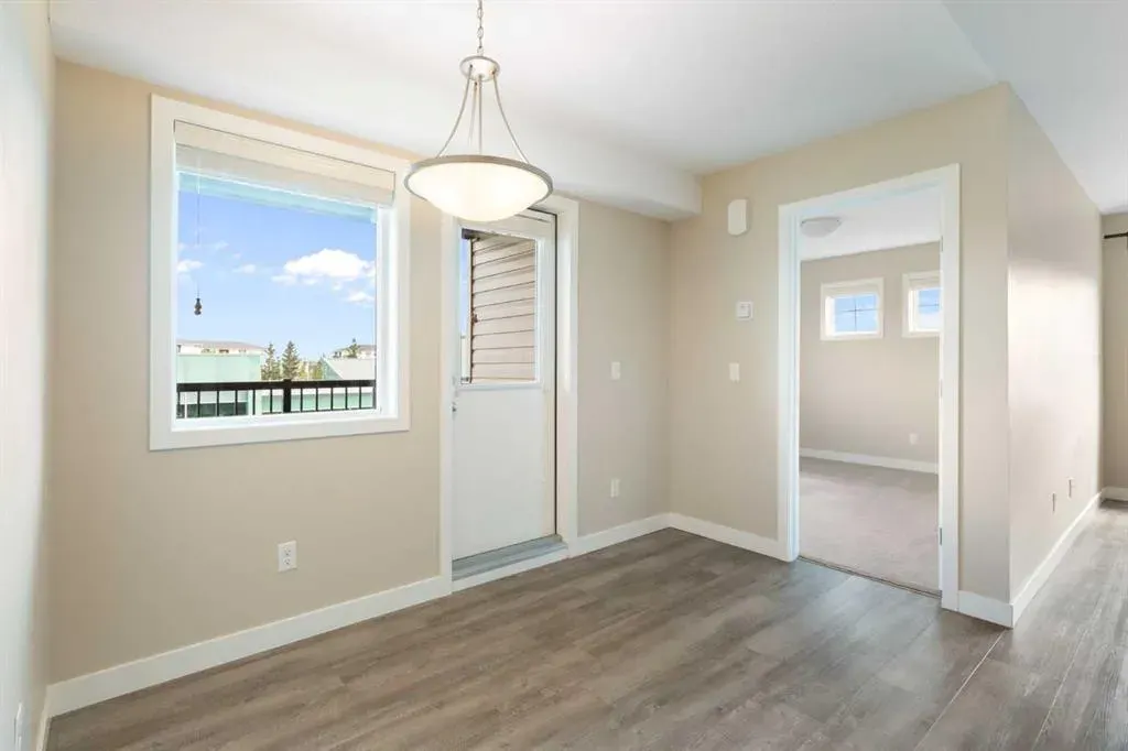 2781 Chinook Winds Drive SW, #3304