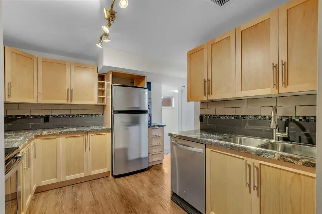 1113 Child Avenue NE