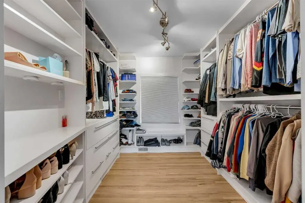 1113 Child Avenue NE