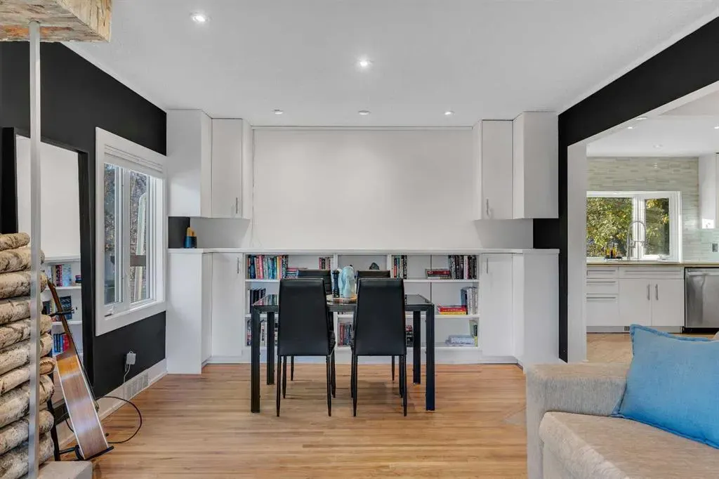 1113 Child Avenue NE