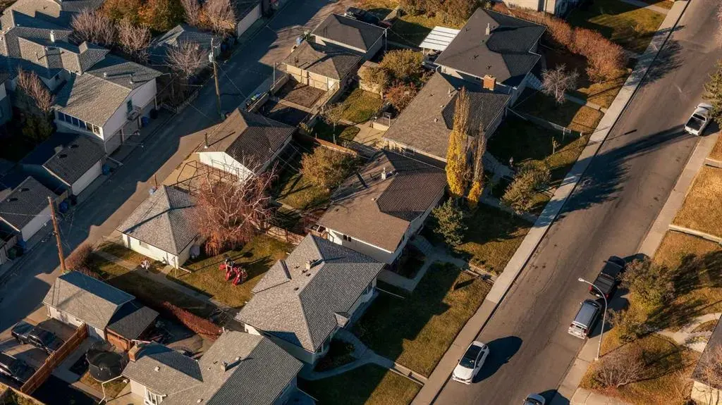 1113 Child Avenue NE