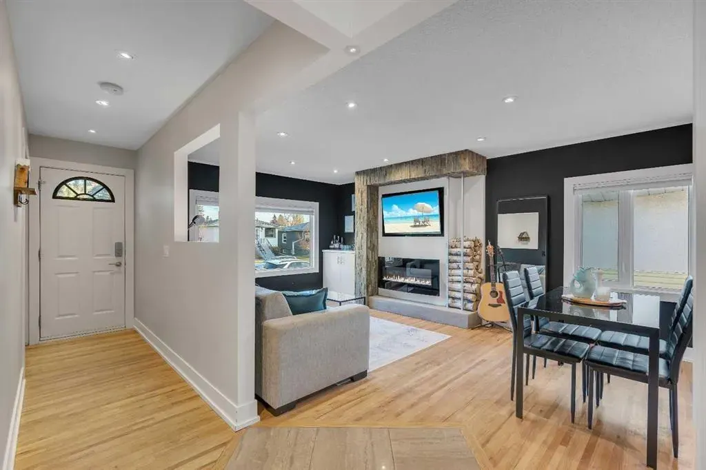 1113 Child Avenue NE