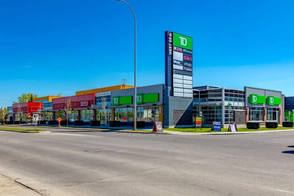 8000 Wentworth Drive SW, #804