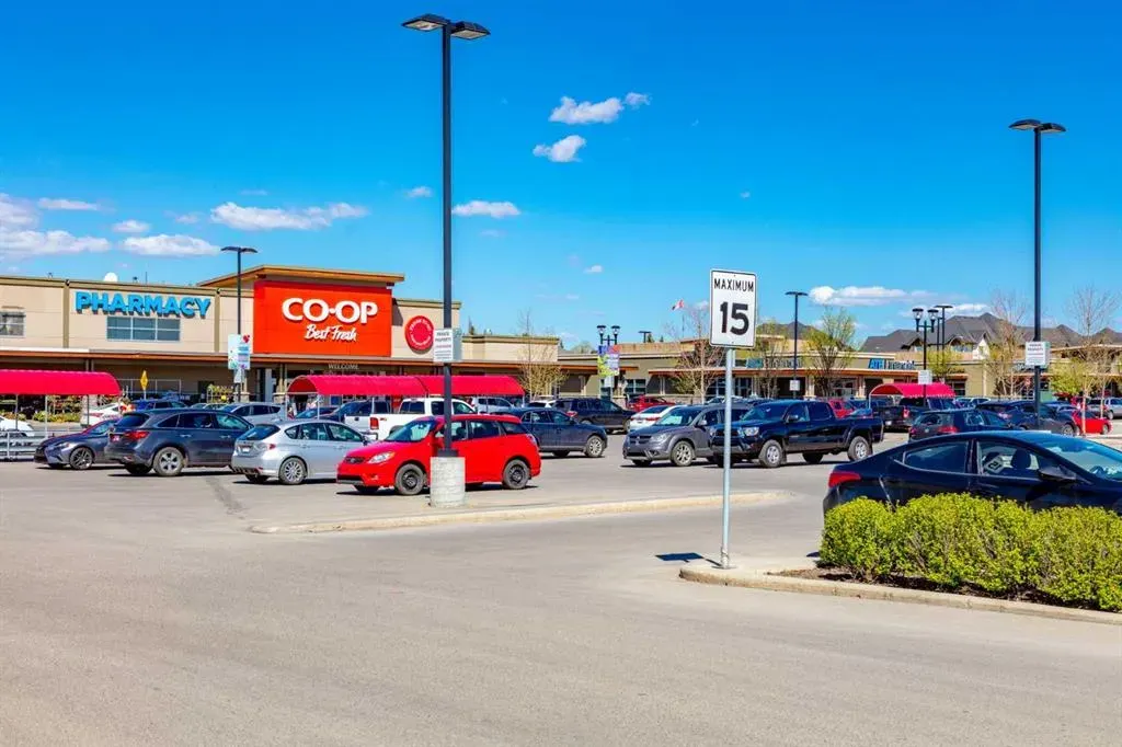 8000 Wentworth Drive SW, #804