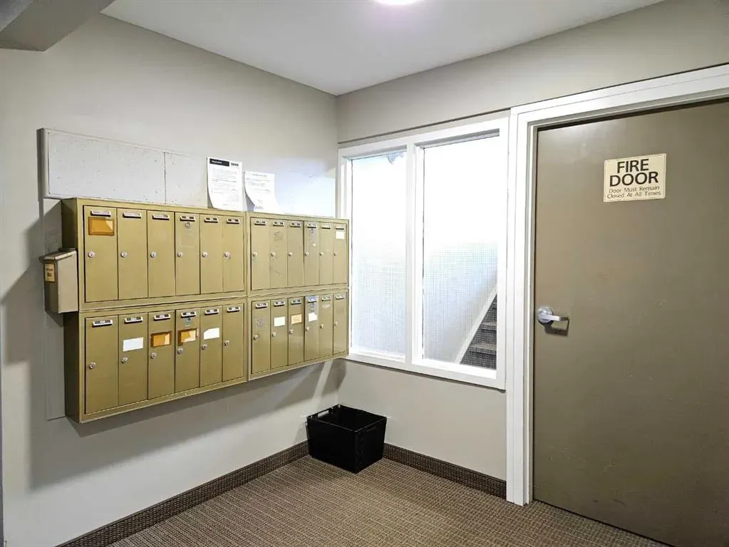 6108 53 Street, #115