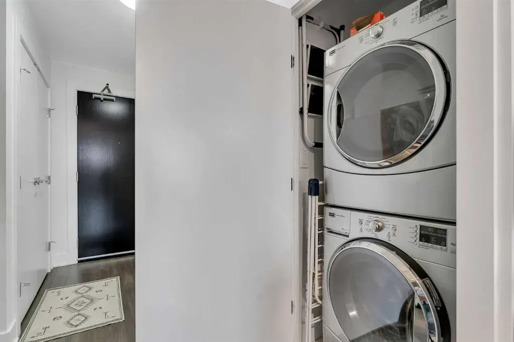 550 Riverfront Avenue SE, #1503