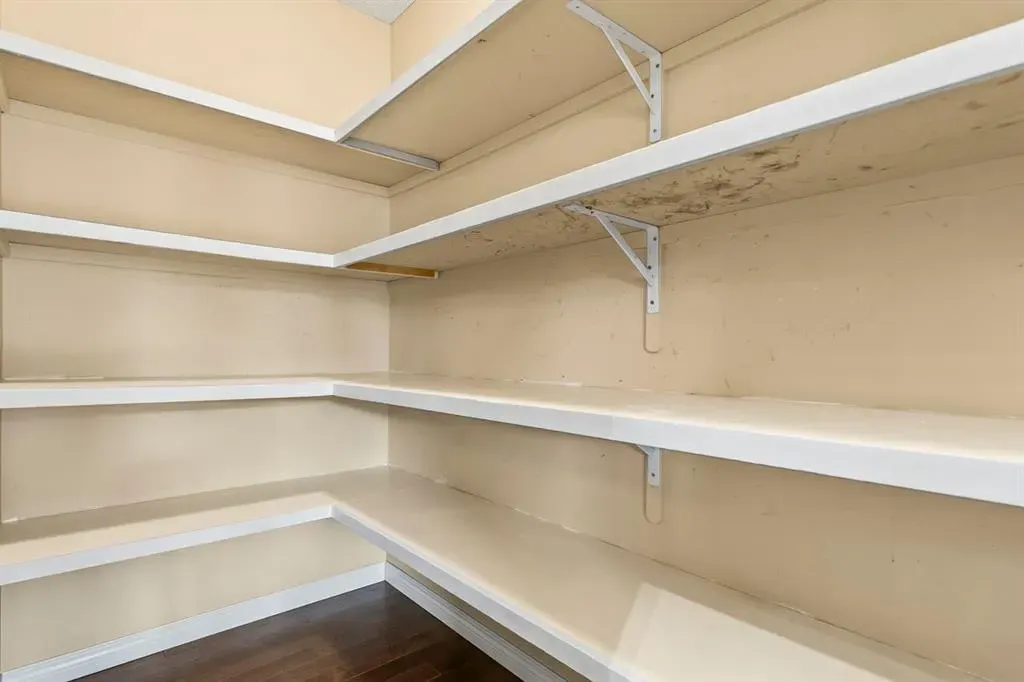 1043 Copperfield Boulevard SE