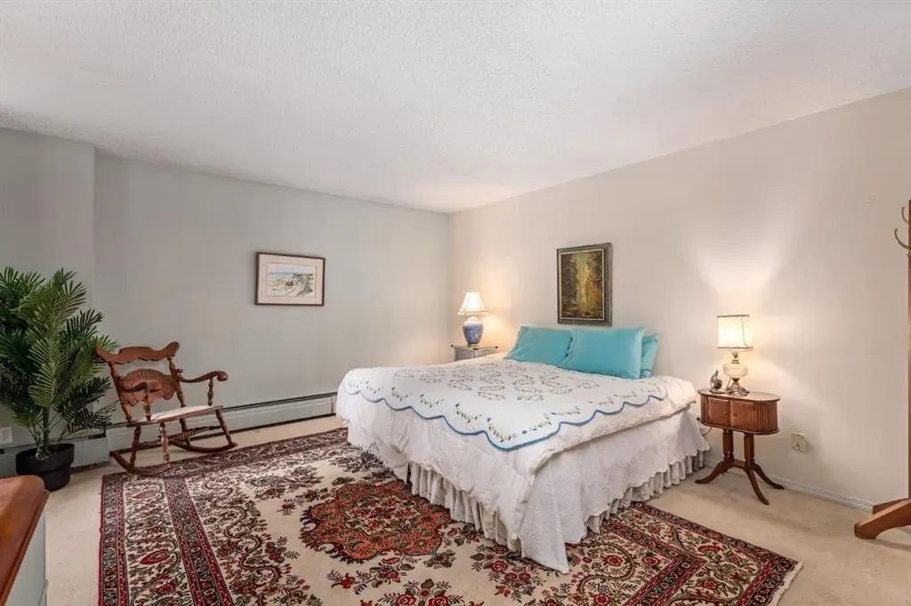 929 18 Avenue SW, #301