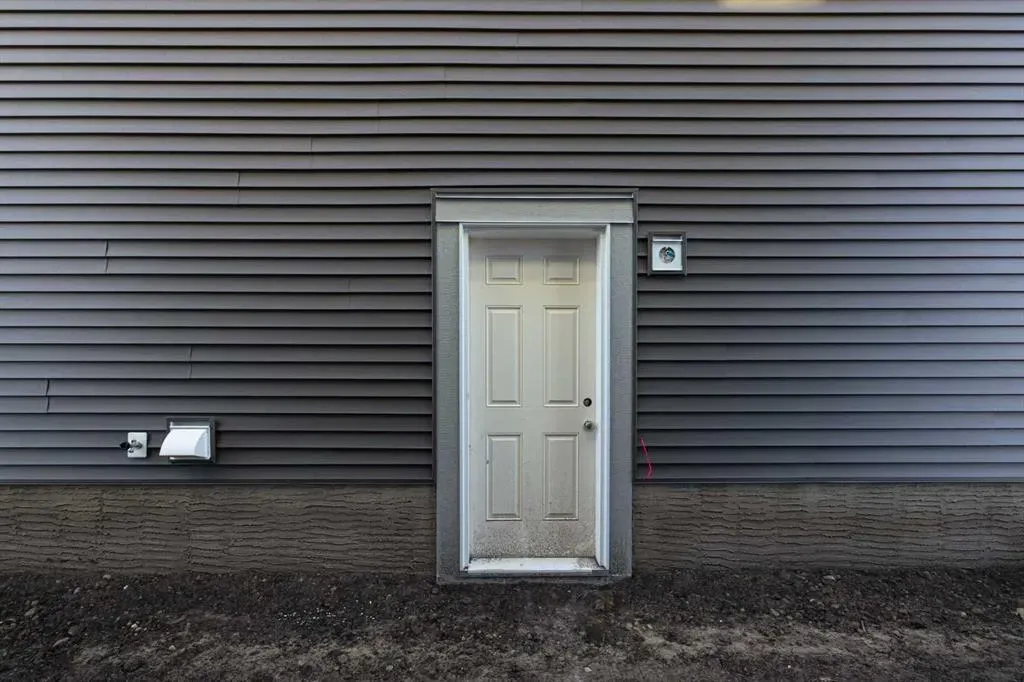 11 Creekstone Walk SW