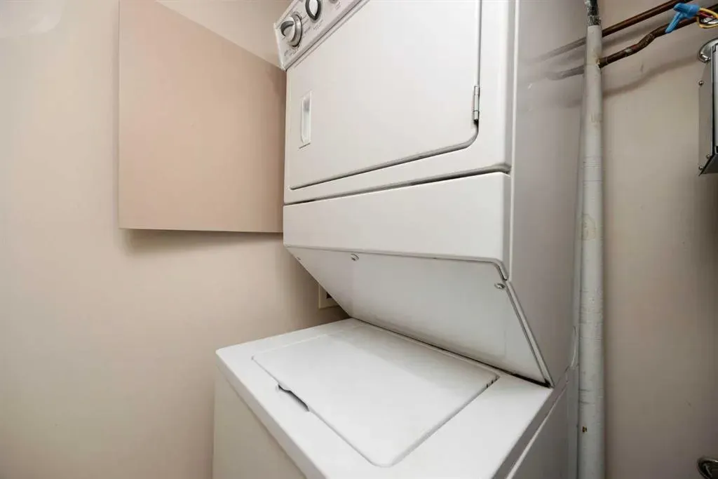 38 Riedel Street, #2308