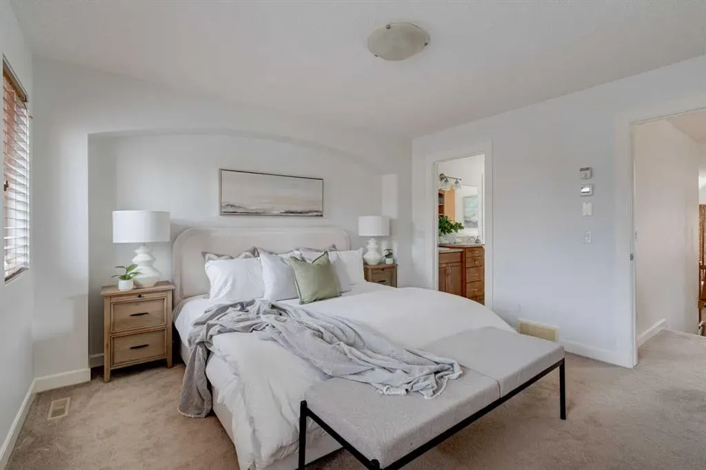 108 Tuscany Estates Close NW