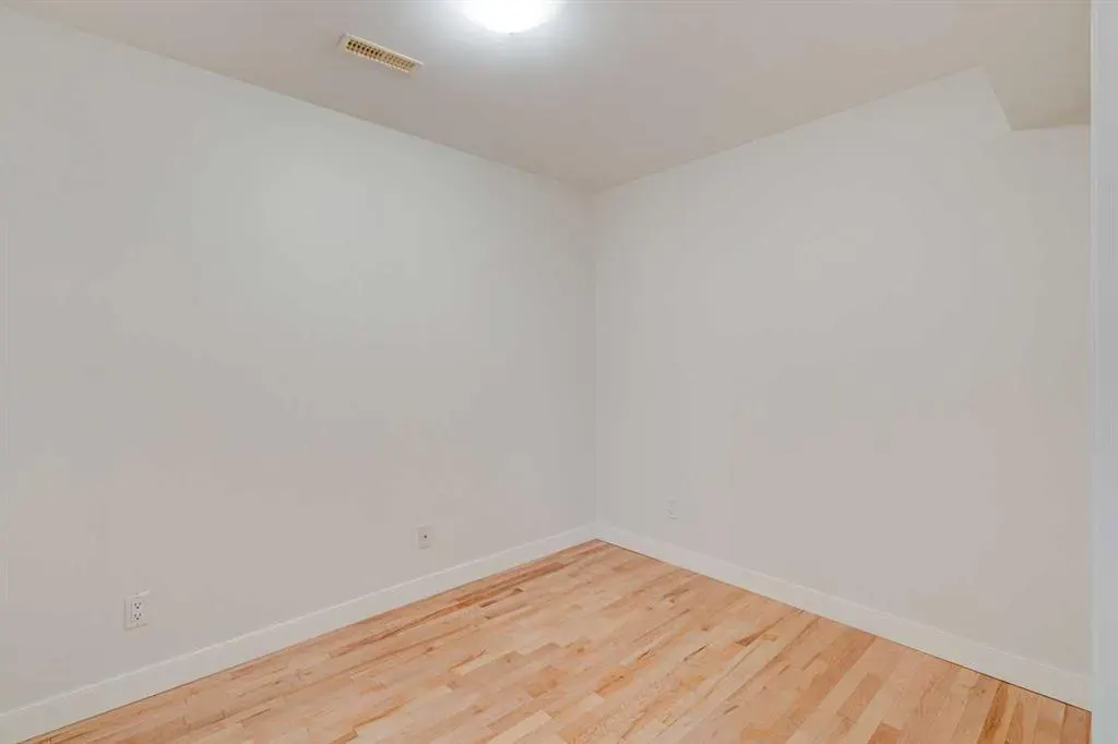 108 Tuscany Estates Close NW