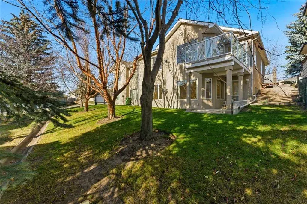 69 Scimitar Point NW