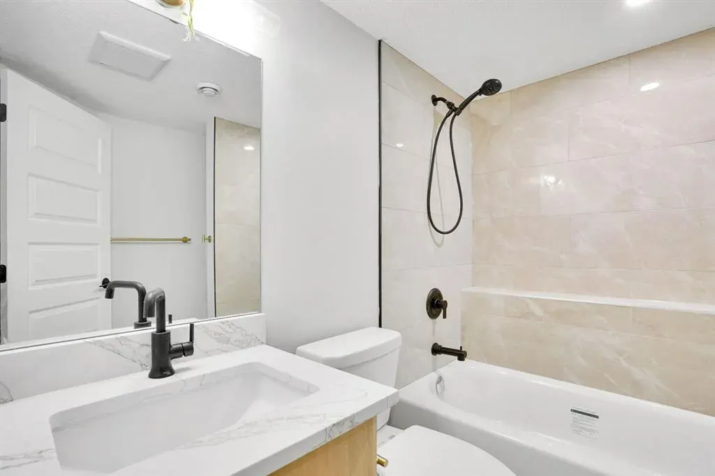 348 Harvest Rose Circle NE