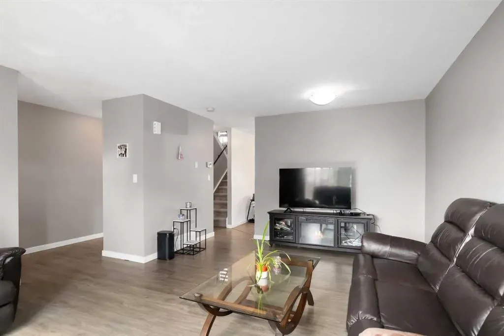 711 Beacon Hill Drive, #61