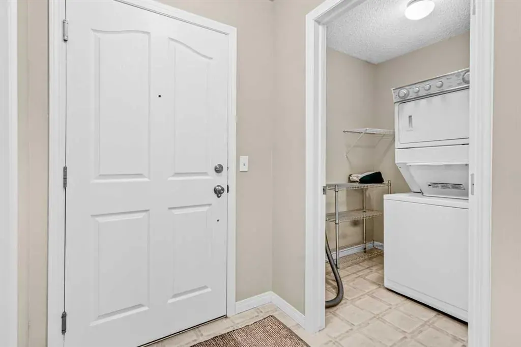 369 Rocky Vista Park NW, #109