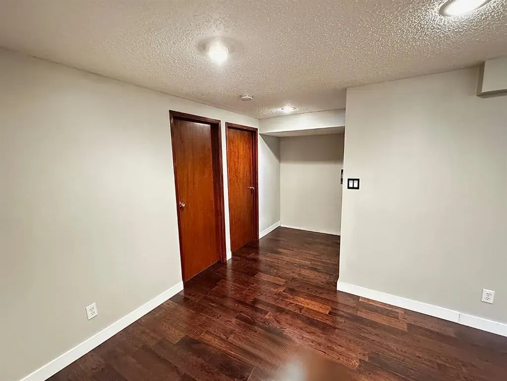 468 Cantrell Drive SW