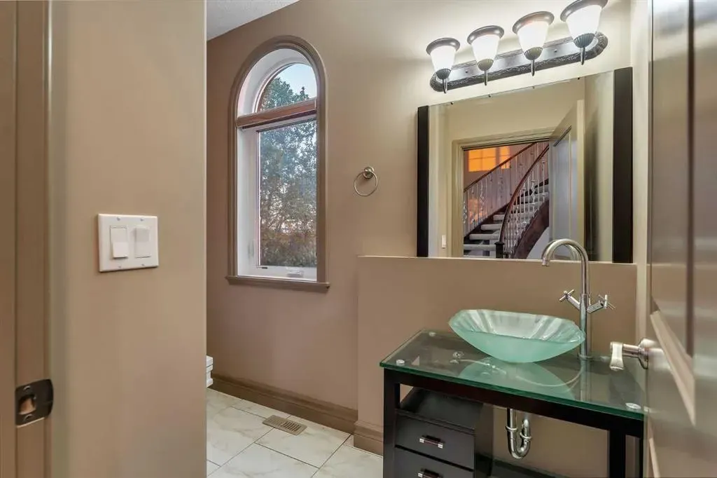 262020 Poplar Hill Drive