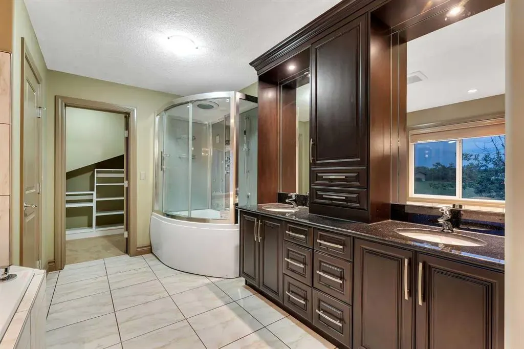 262020 Poplar Hill Drive