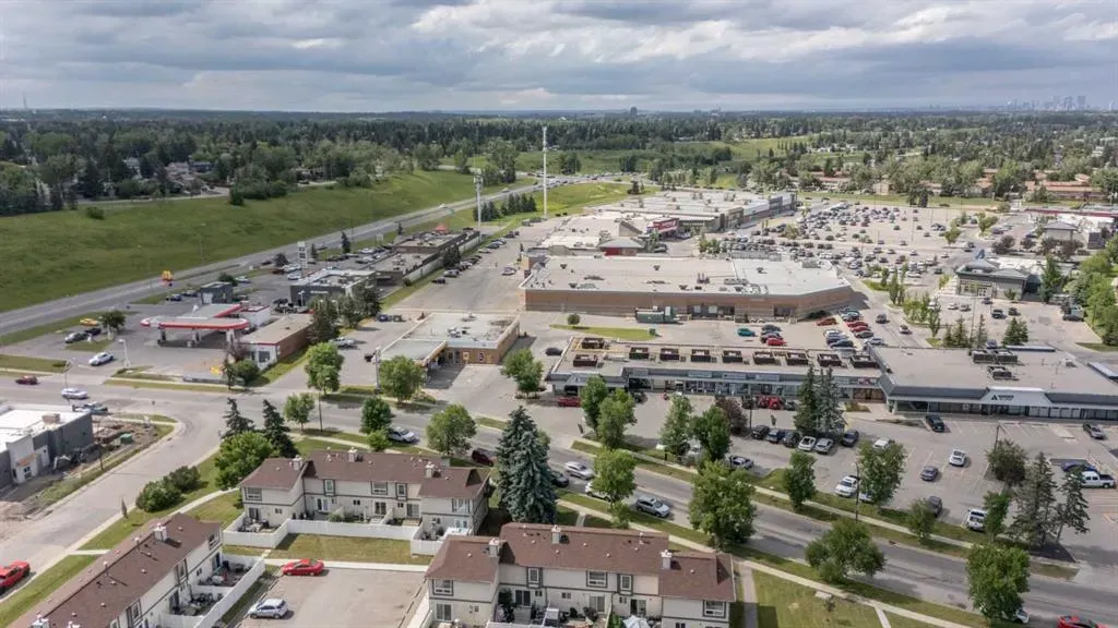 105 Deer Ridge Lane SE