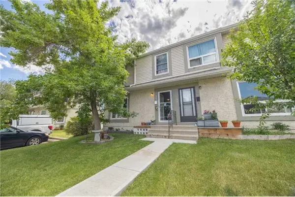 105 Deer Ridge Lane SE