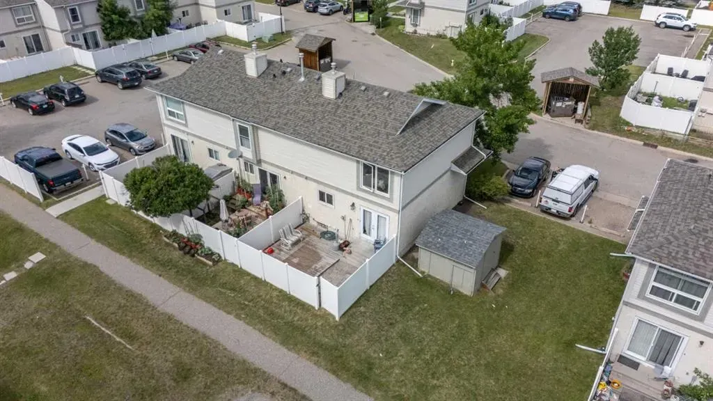 105 Deer Ridge Lane SE