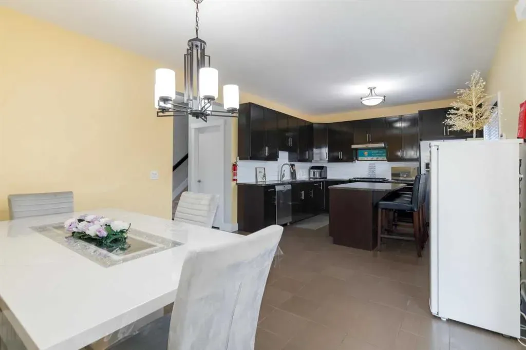 110 Merganser Crescent