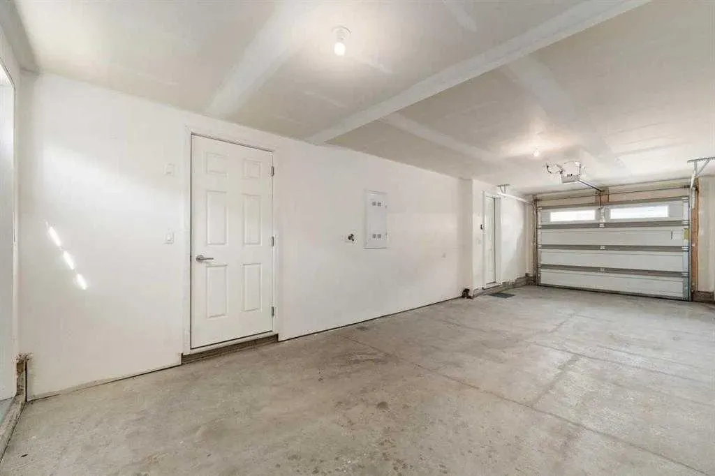 1225 Kings Heights SE, #504