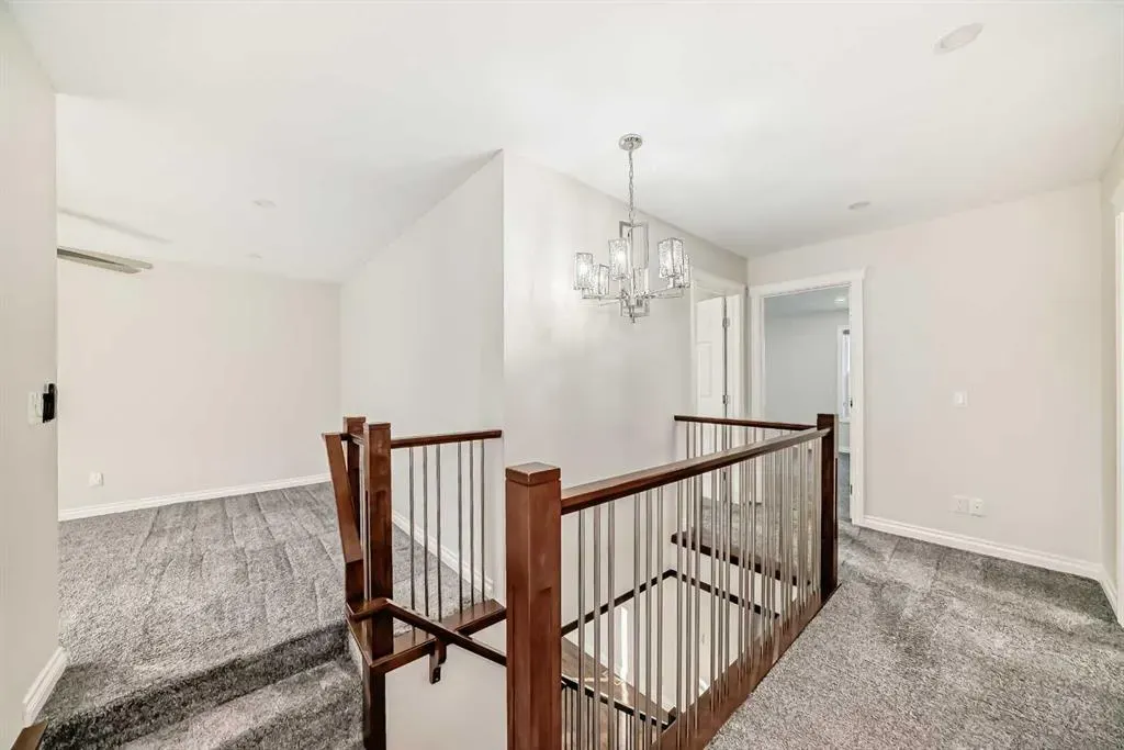 40 Martha's Meadow Place NE