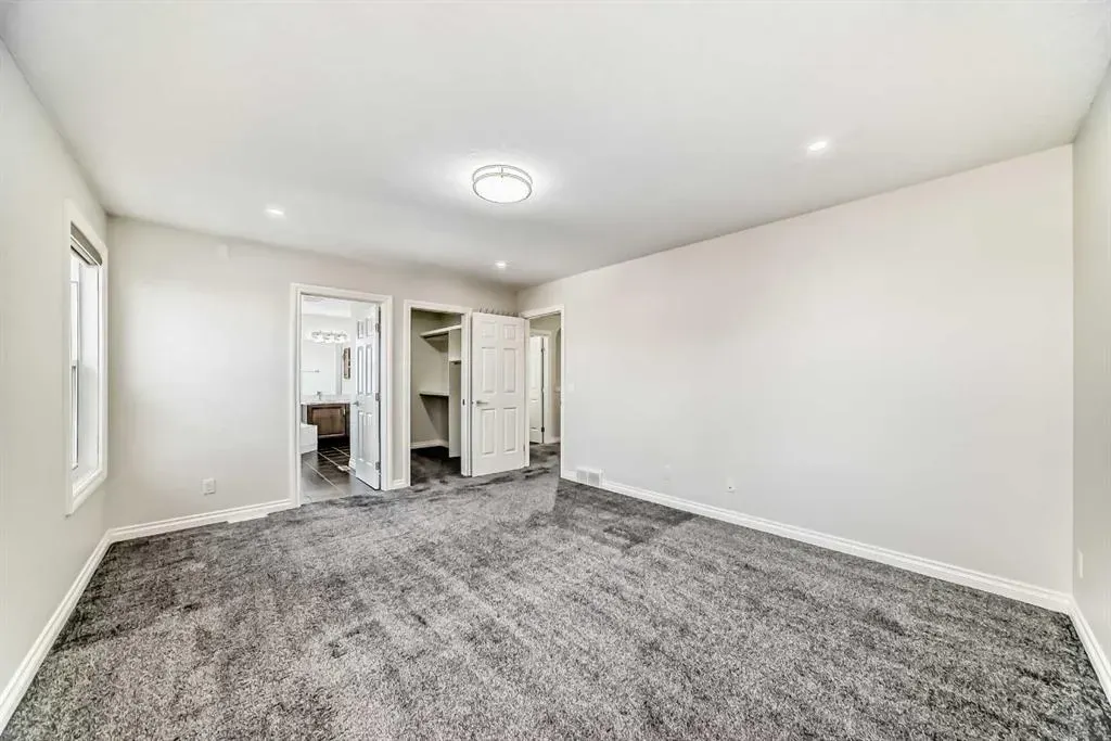 40 Martha's Meadow Place NE