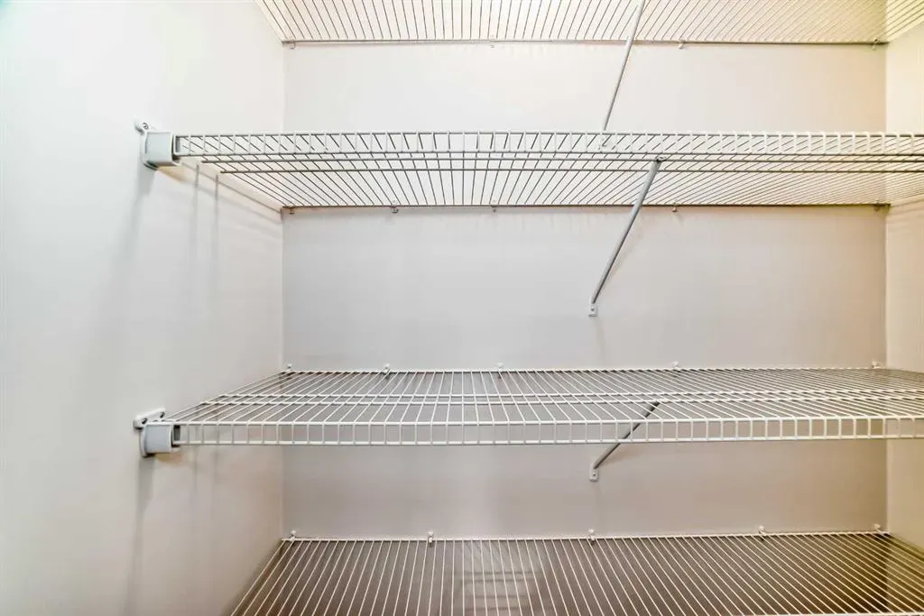 40 Martha's Meadow Place NE