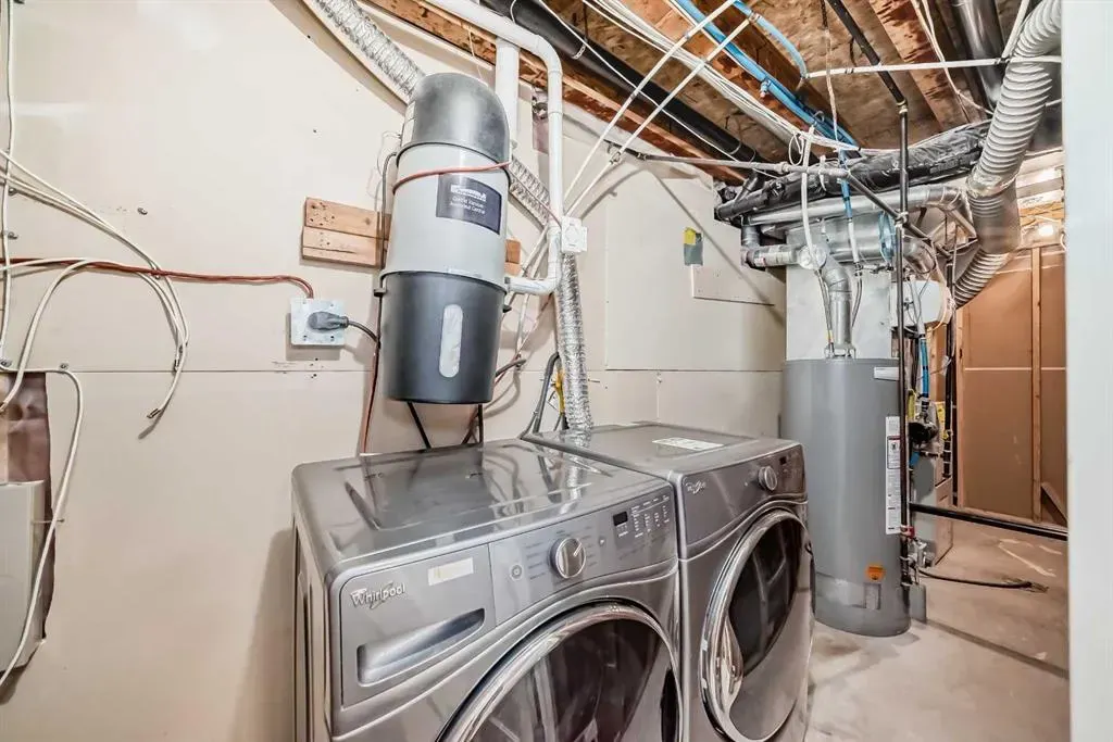 40 Martha's Meadow Place NE