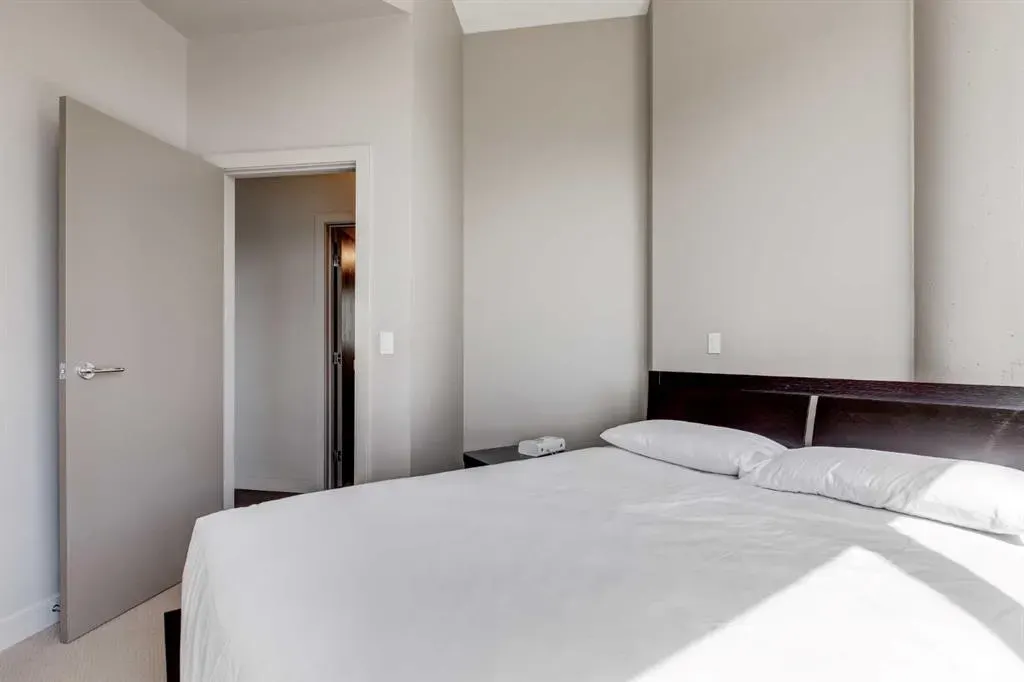 220 12 Avenue SE, #501