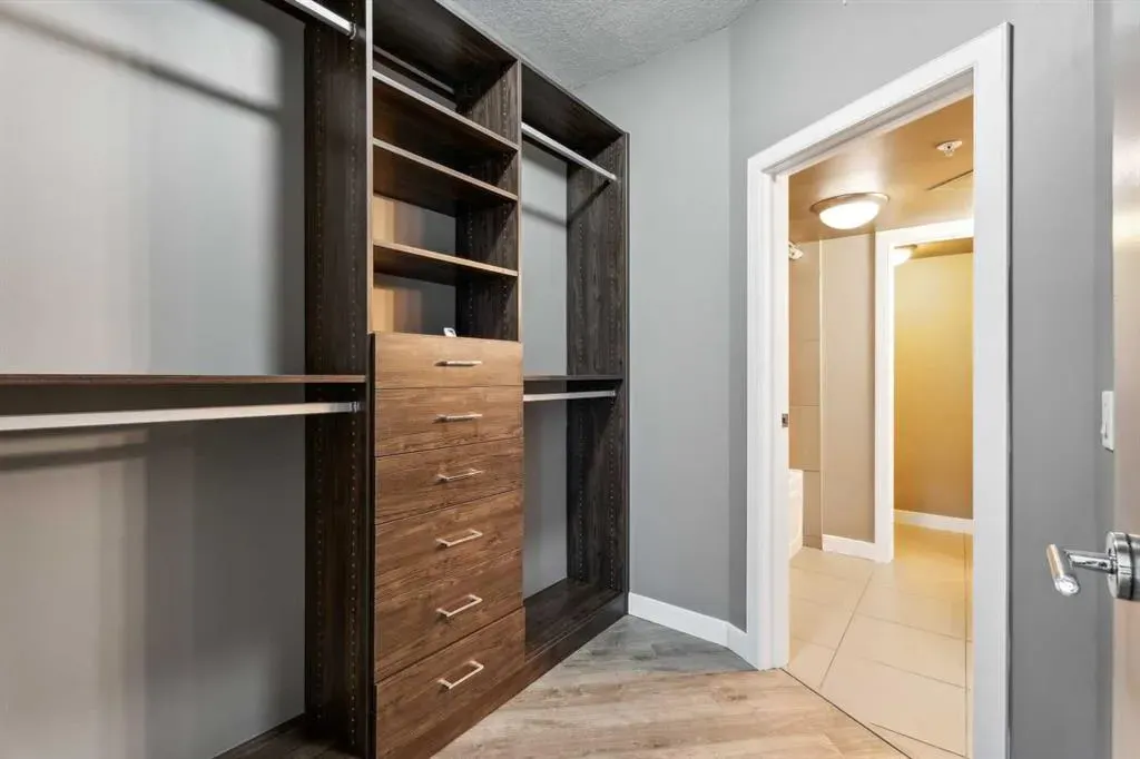 220 12 Avenue SE, #501