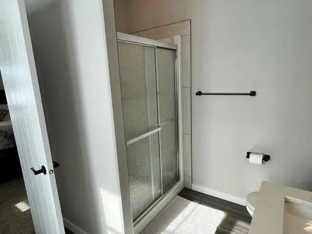 1049 Alberta Avenue, #11