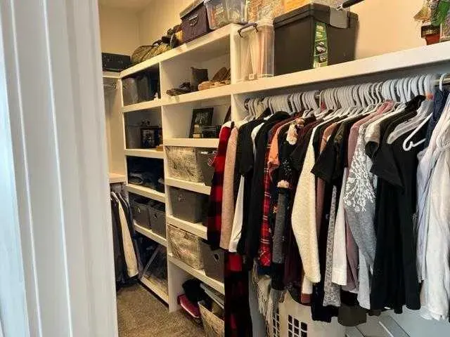 1049 Alberta Avenue, #11