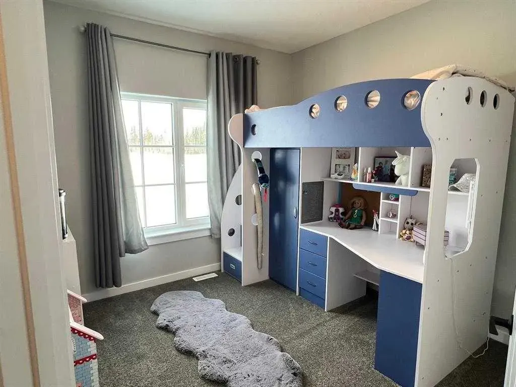 1049 Alberta Avenue, #11