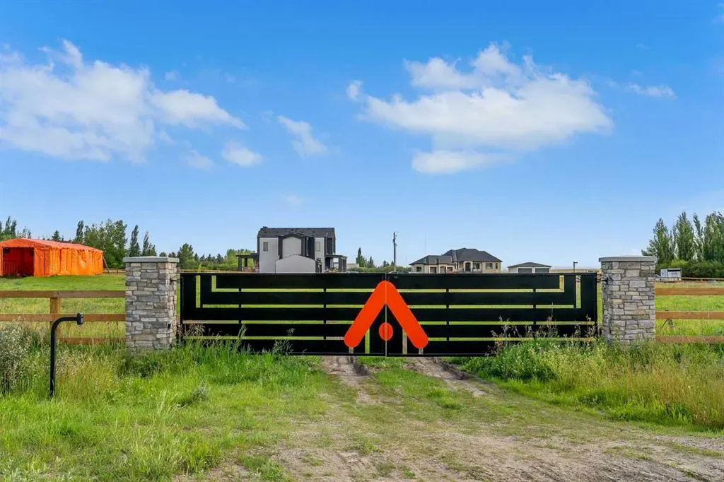 8 Prairie View Place