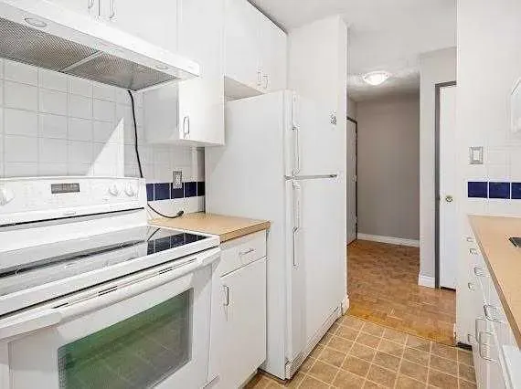 315 Heritage Drive SE, #211