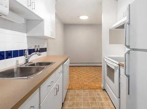 315 Heritage Drive SE, #211