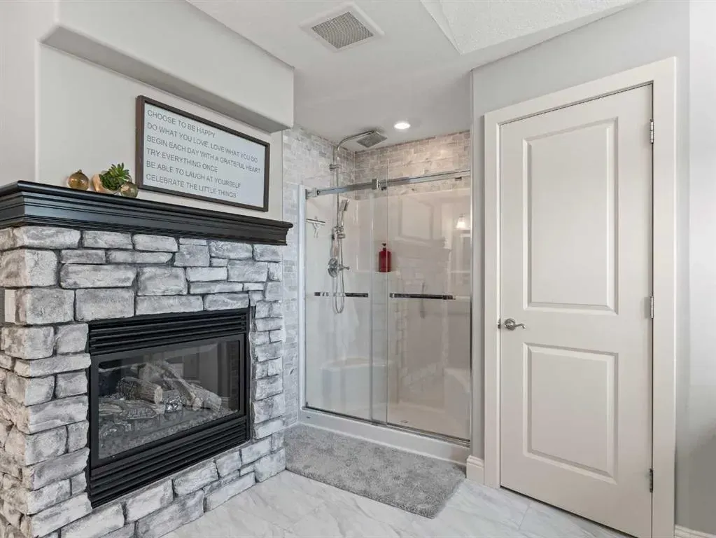 18 Sunset Ridge Drive