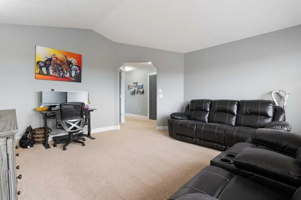 80 Sage Valley Park NW