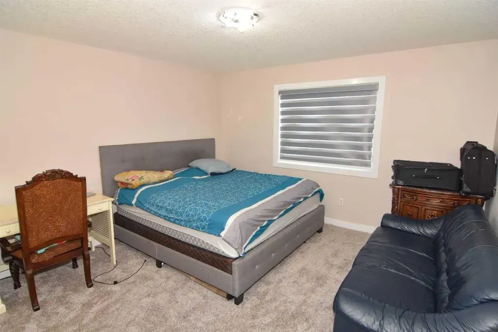 320 Nolancrest Circle NW