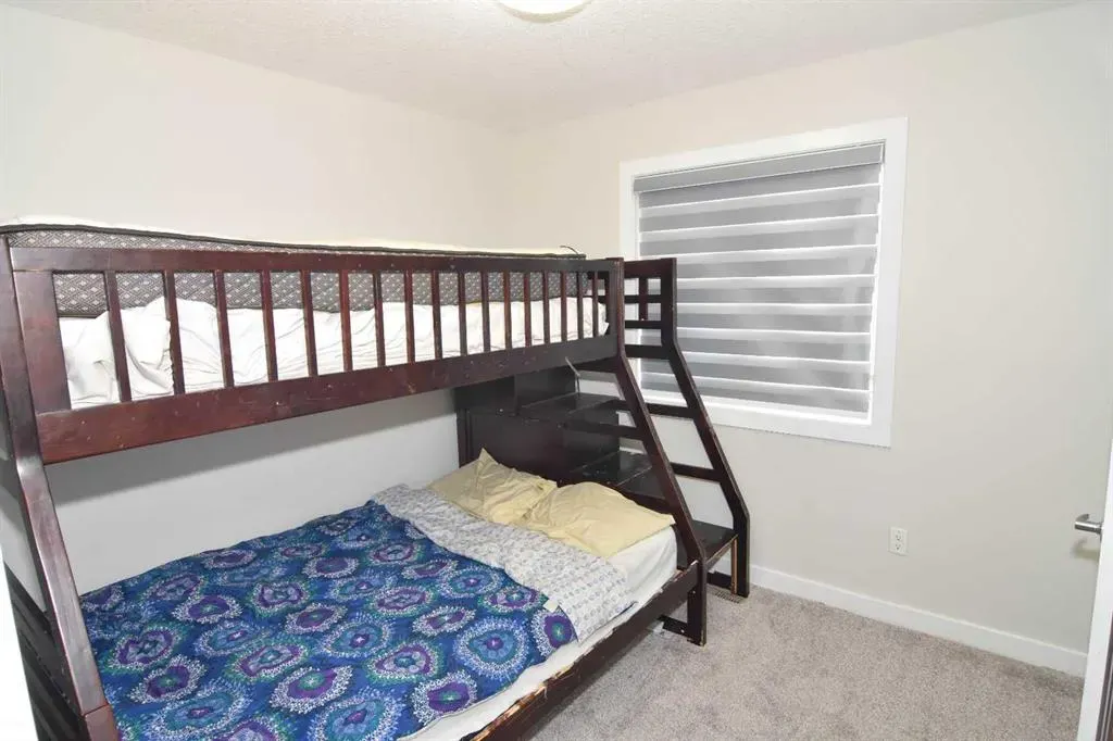 320 Nolancrest Circle NW