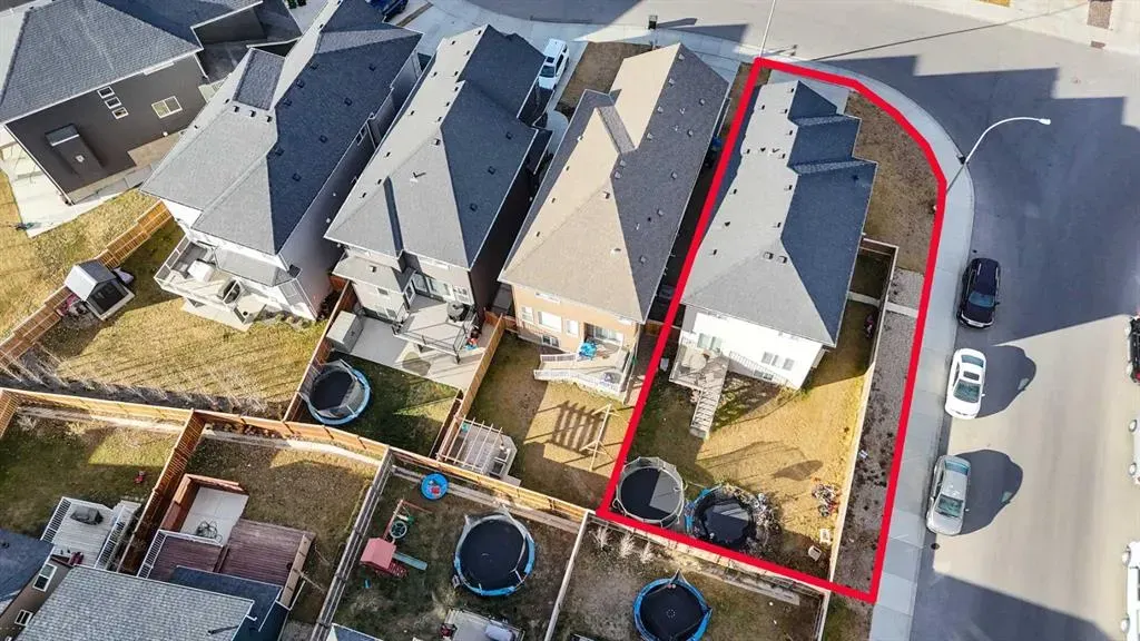 320 Nolancrest Circle NW