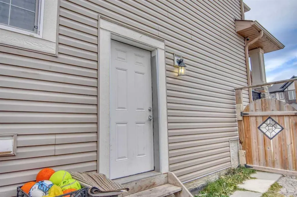 320 Nolancrest Circle NW