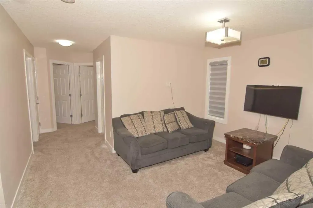 320 Nolancrest Circle NW