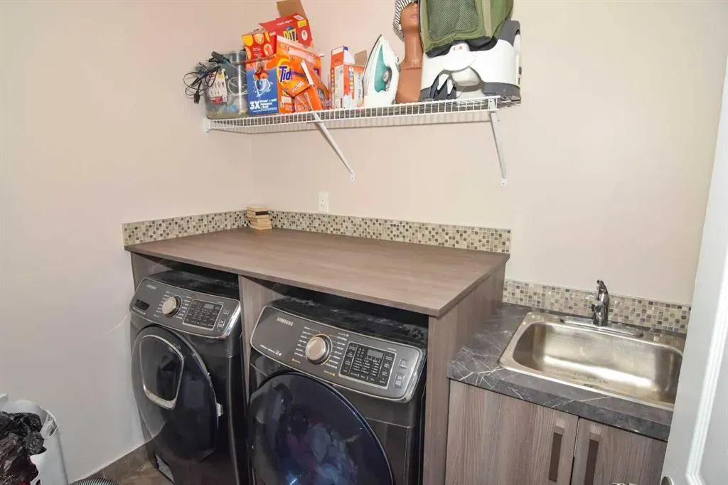 320 Nolancrest Circle NW