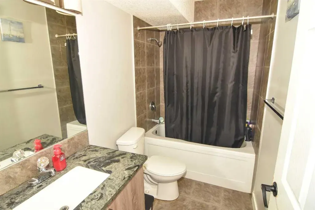 320 Nolancrest Circle NW